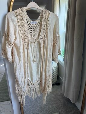 RoomMates Crochet Fringe Top - Cream